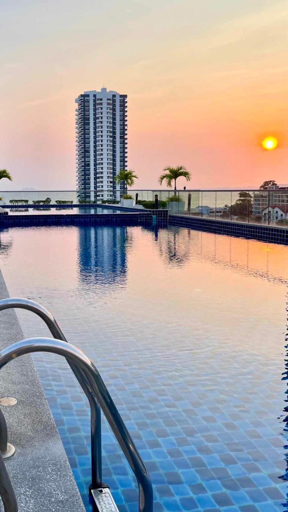 ลากูน่า เบย์ 2 by พัทยา ซันนี่ เรนทอล Apartment Pattaya ภายนอก รูปภาพ